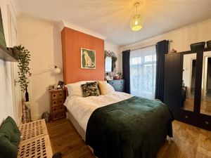 Photo 16- click for photo gallery